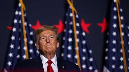 Trump meets with Japanese officials to negotiate trade deal